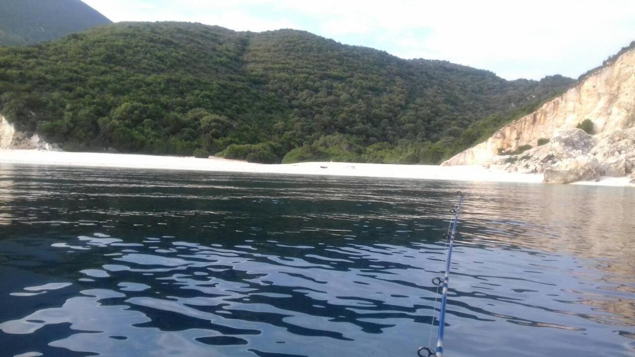B&D 1 Daire Zóla Dış mekan fotoğraf