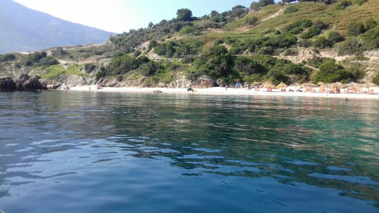 B&D 1 Daire Zóla Dış mekan fotoğraf