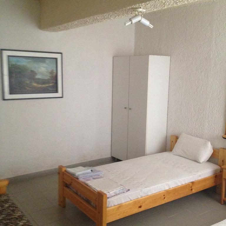 B&D 1 Daire Zóla Dış mekan fotoğraf
